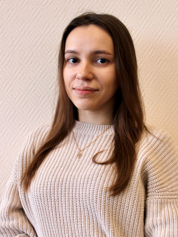 Непомнящих Дарья Александровна.